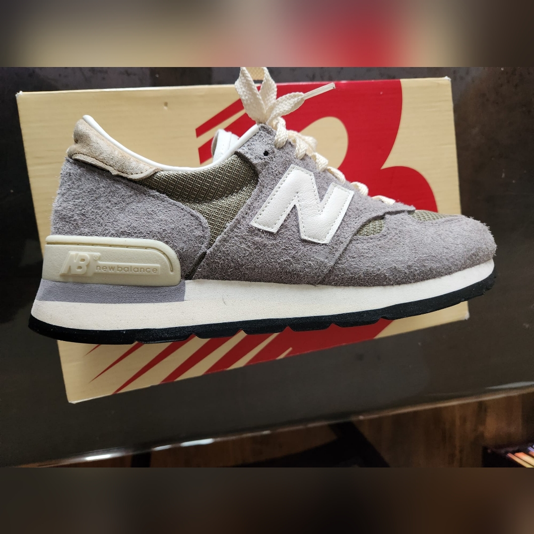 New Balance 990 V1 Sneakers